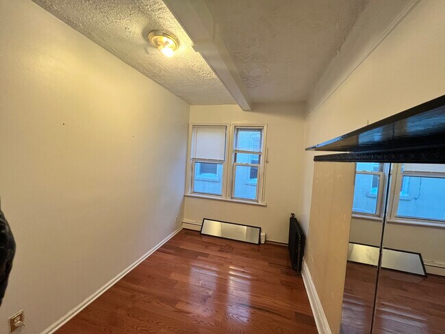 Bedroom 1 - 2839 36th St