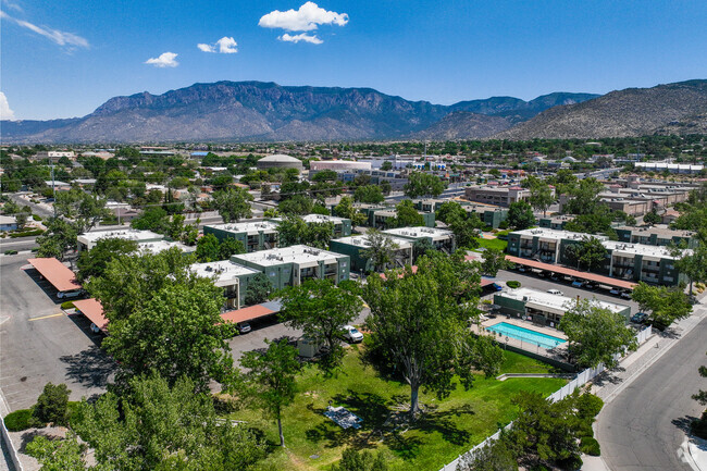 Sandia Mountain Views - CIBOLA VILLAGE