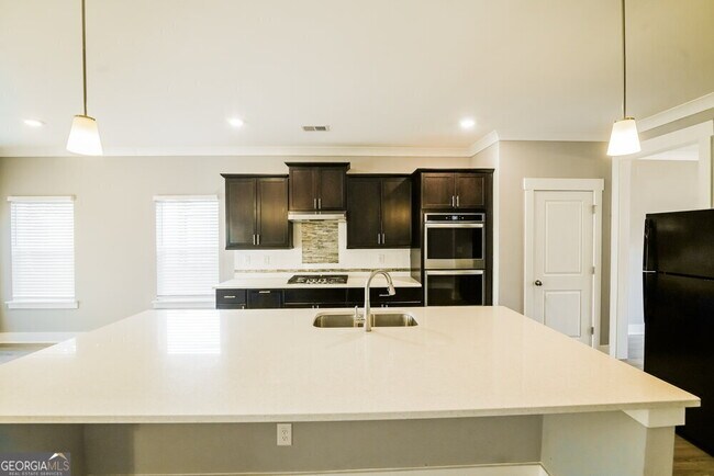 Building Photo - 2501 Kolb Manor Cir SW