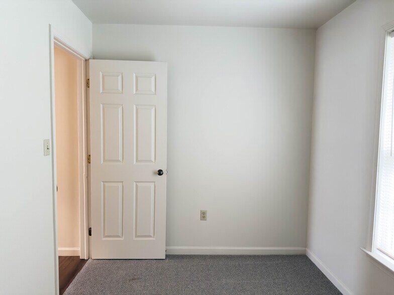 Building Photo - 1513 Lincoln Heights Ave