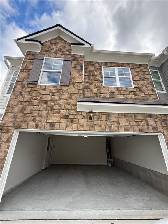 Building Photo - 3061 Greyton Dr