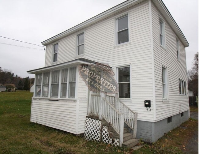 Building Photo - 111 Kennedy Memorial Dr