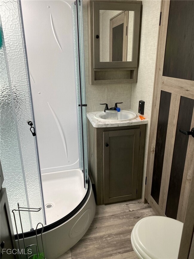 Building Photo - 380 Mahogany Ct