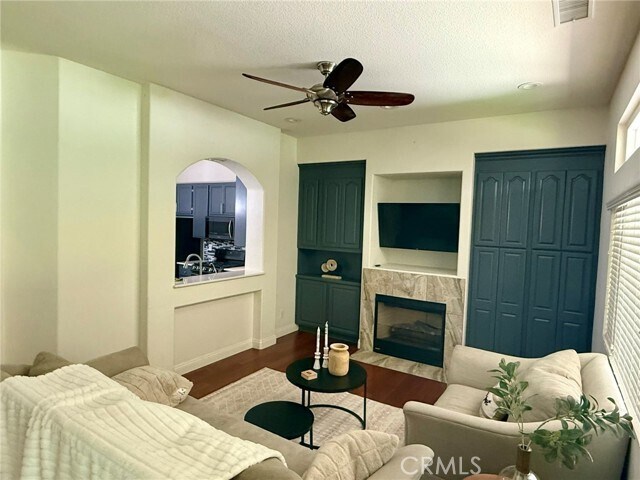 Building Photo - 39623 Bonaire Way