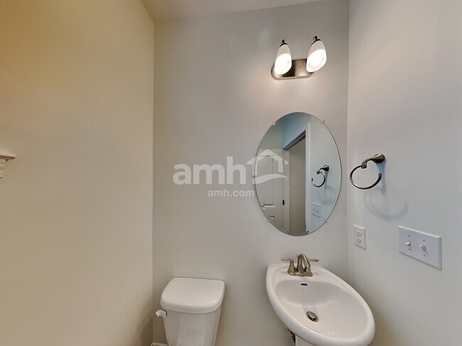 Building Photo - 4037 Birchfield Pl