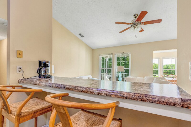 Building Photo - 9355 Kempton Manor Ct