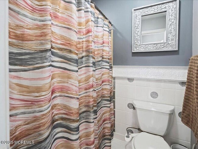 Building Photo - 552 Prospect Ave