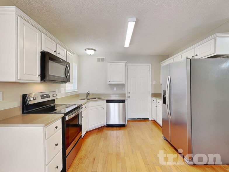 Building Photo - 15377 Michael Andrew Rd