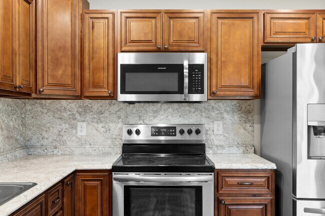 Building Photo - 1709 Evans Rd