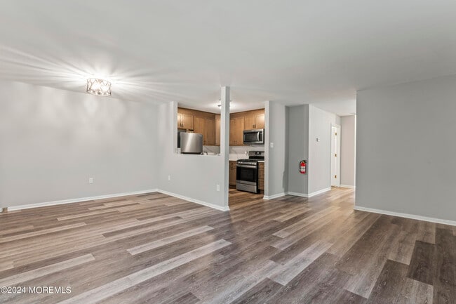 Building Photo - 41 N Indian Valley Ct