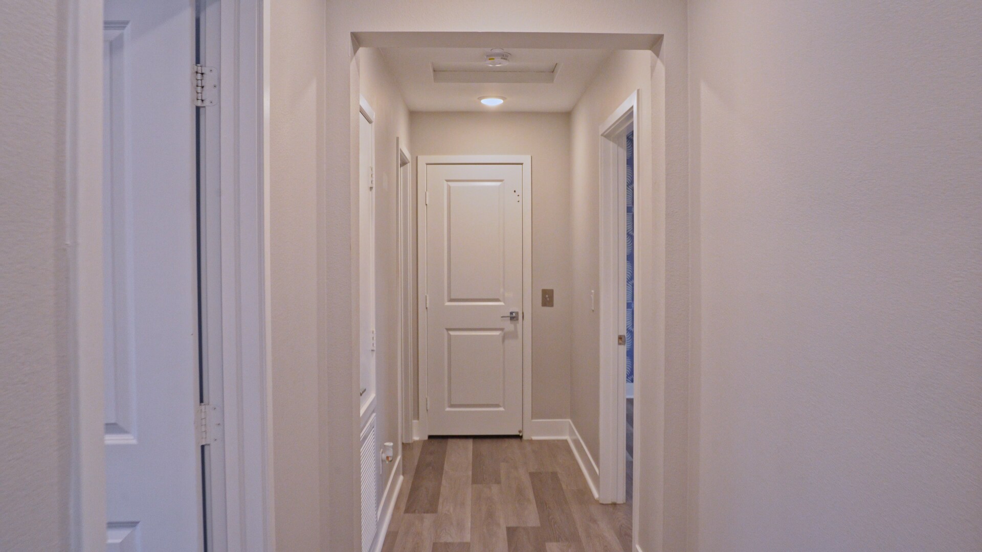 Building Photo - 855 Home Ave