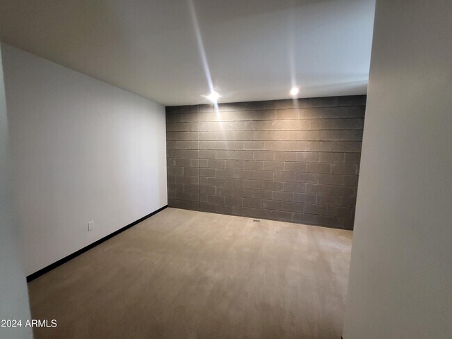 Building Photo - 4507 N 12th St