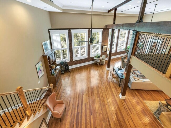 Building Photo - 1467 Market St