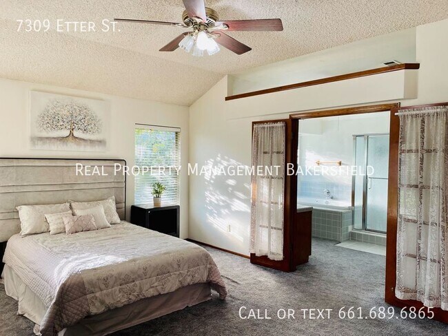 Building Photo - 7309 Etter St