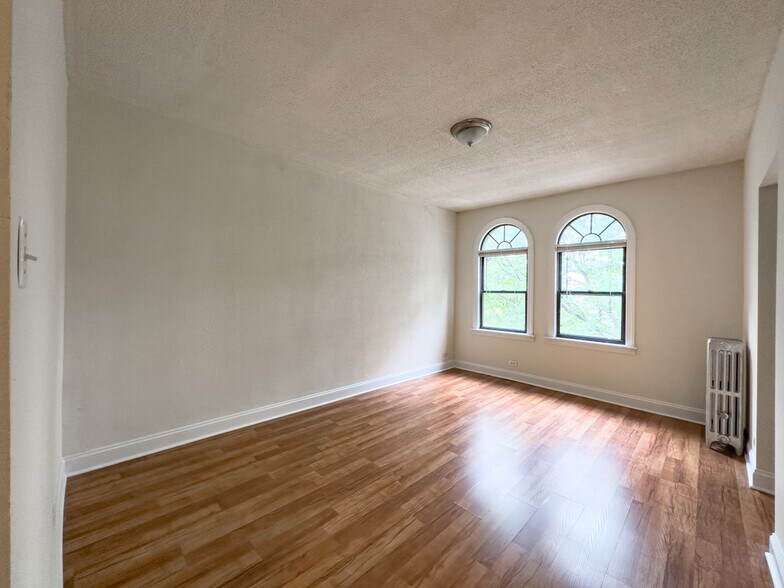 Building Photo - 1742 N Humboldt Blvd