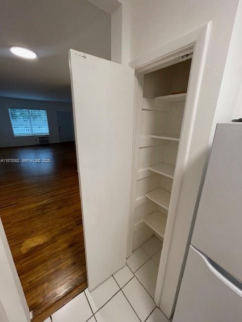 Building Photo - 9300 E Bay Harbor Dr