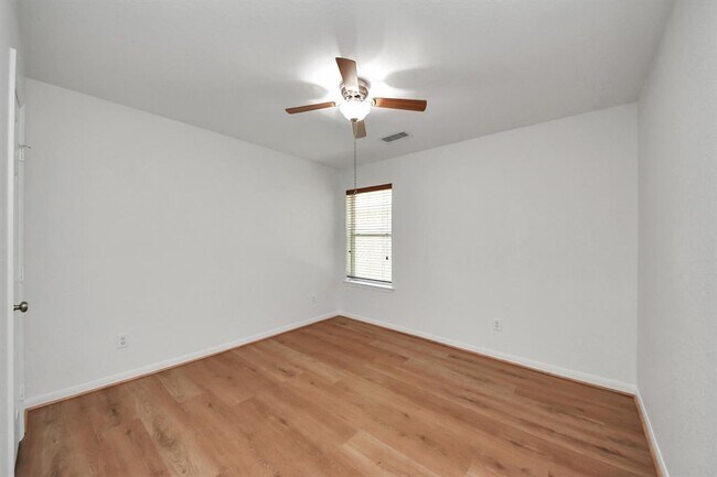 Building Photo - 14623 Cypress Cottage Ct