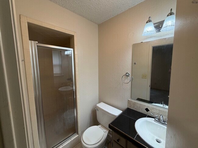 Building Photo - 4830 Lovers Ln