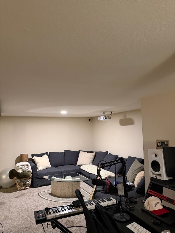 Building Photo - 2375 Hanover St