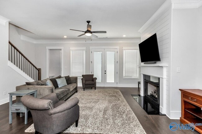 Building Photo - 308 Hay Rake Dr