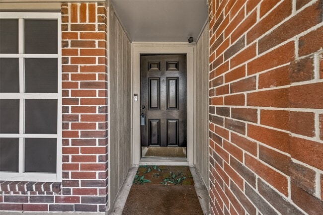 Building Photo - 1407 Somercotes Ln