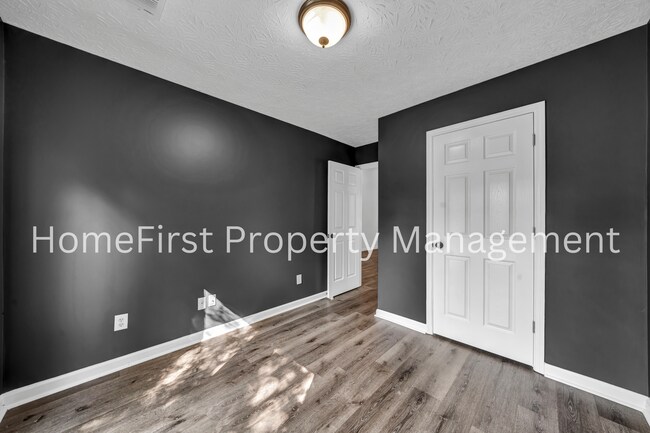 Building Photo - 1201 Red Stone Dr