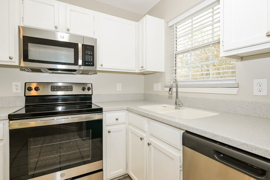 Building Photo - 1142 Windy Willows Dr