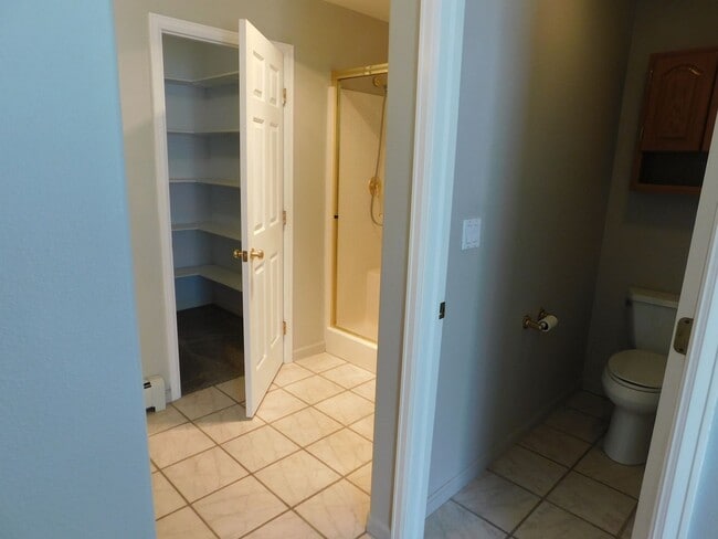 Building Photo - 3 Bed/2 Bath at Fountain Greens