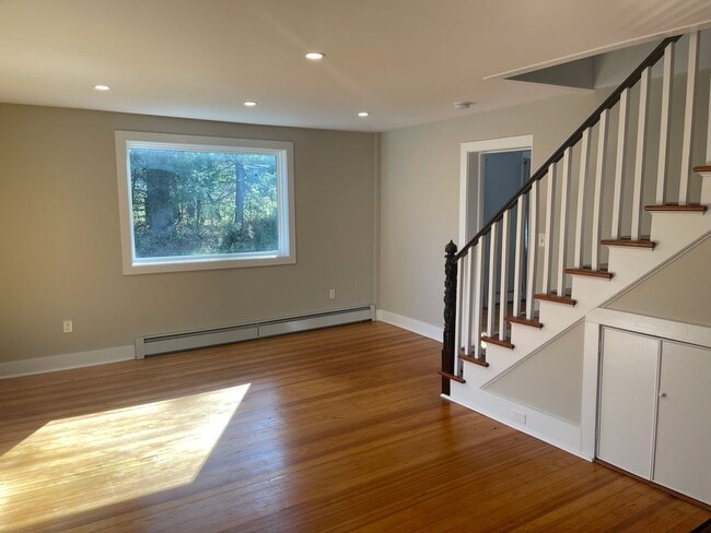 Building Photo - Private, tranquil Rental in Lenox, MA!