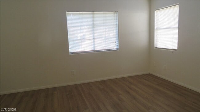 Building Photo - 3014 Sunrise Bay Ave