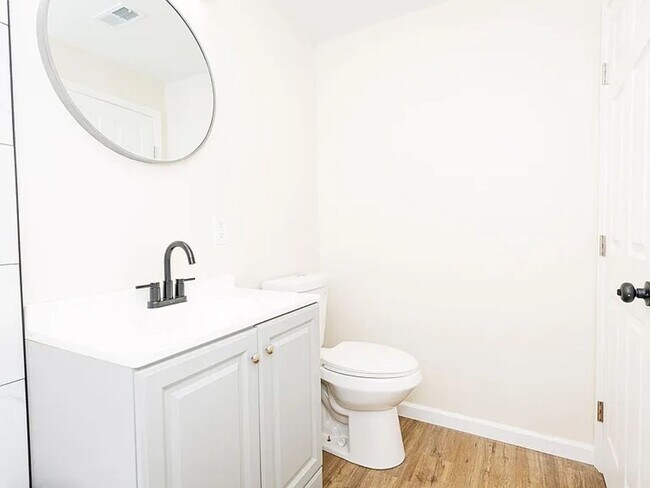 Building Photo - Fully remodeled home for rent!