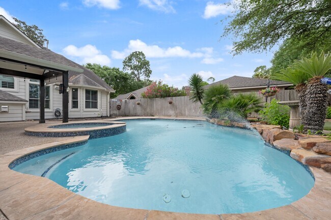 Building Photo - 14343 Millstone Estates Ln