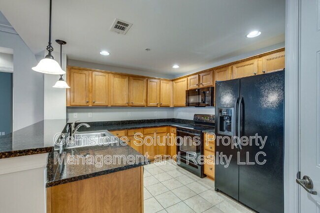 Building Photo - 3201 Aspen Grove Dr