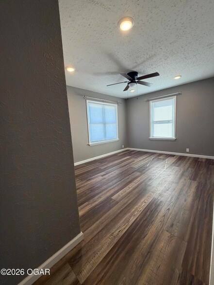 Building Photo - 2312 S Patterson Ave