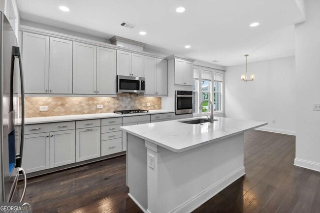 Building Photo - 408 Cottonwood Cir