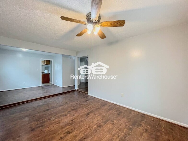 Building Photo - 5775 Albright Dr