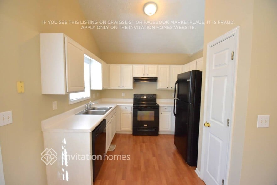 Building Photo - 1071 Fishback Way