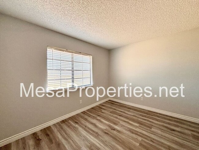 Building Photo - 12636 Mystic Dr