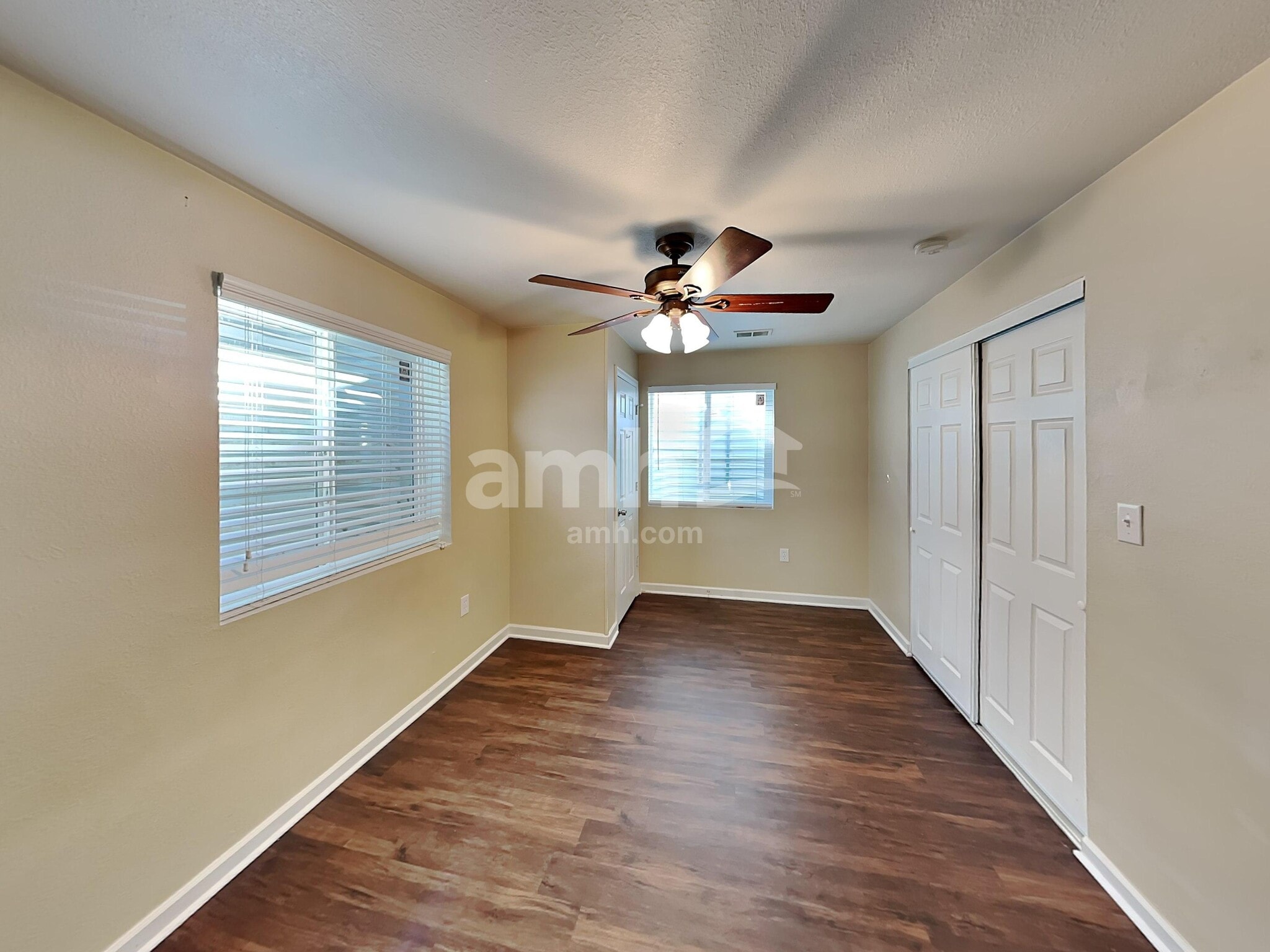 Building Photo - 22262 E Bellewood Pl