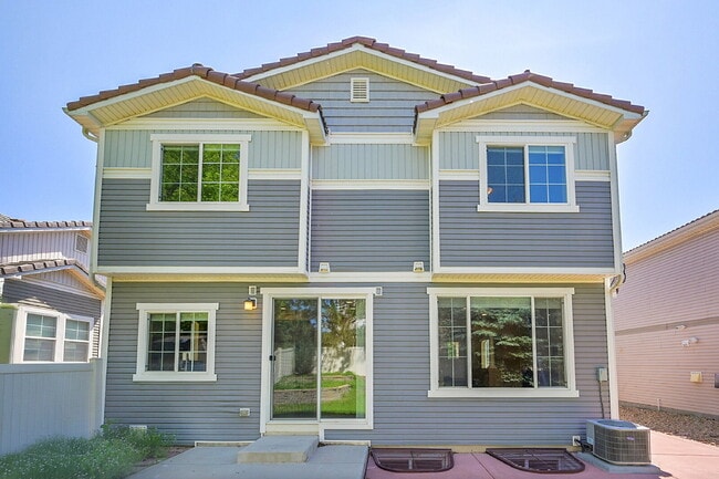 Building Photo - $2,595.00 - 3 Bed, 2.5 Bath Single Family ...