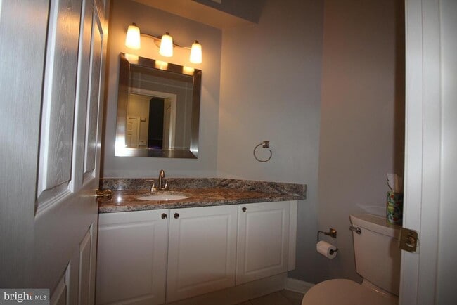Building Photo - 2720 Bellforest Ct