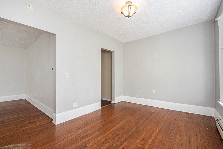 Building Photo - 456 Lafayette Ave SE