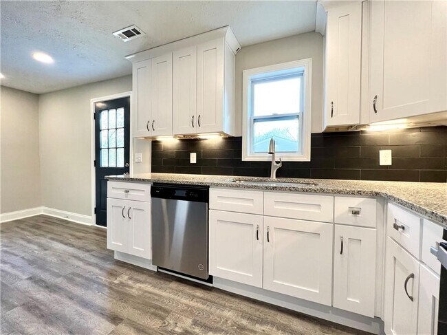 Building Photo - 189 W Jefferson St