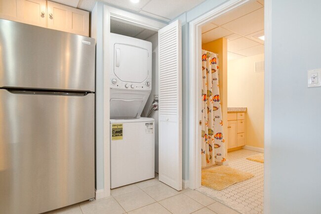 Building Photo - 89 Sunset Cir