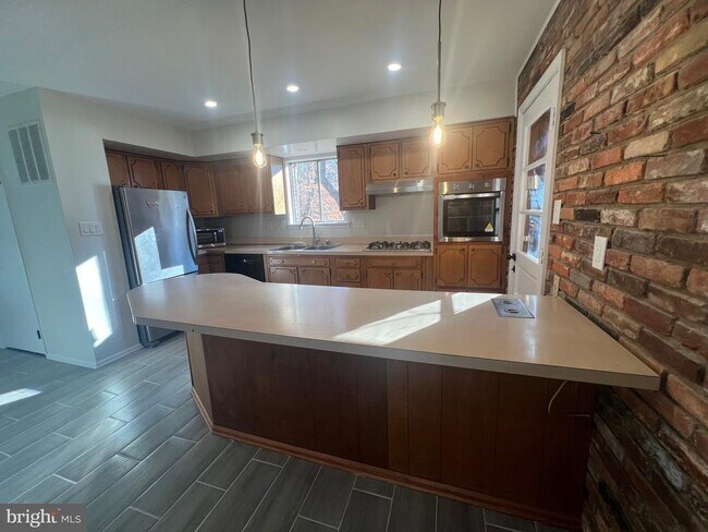 Building Photo - 13515 Reid Cir