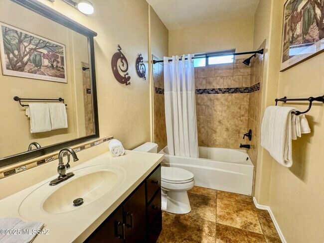 Building Photo - 655 W Vistoso Highlands Dr
