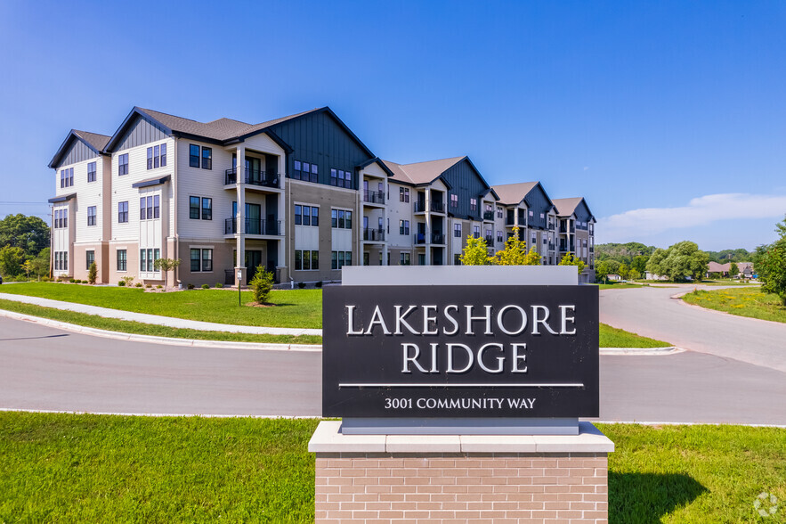 Lakeshore Ridge - 3001 Community Way Menasha WI 54952 | Apartment Finder