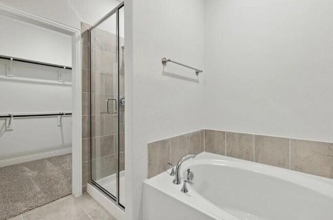 Building Photo - 726 Rain Barrel Pl