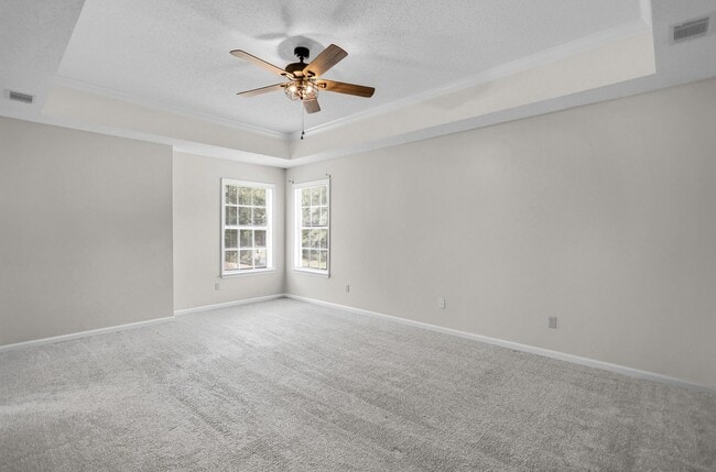 Building Photo - Stunning 4-bed Home in Hinesville With Two...