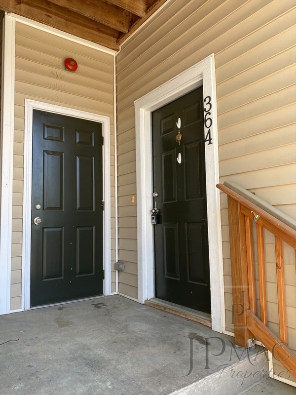 Building Photo - 364 Easterlin Way